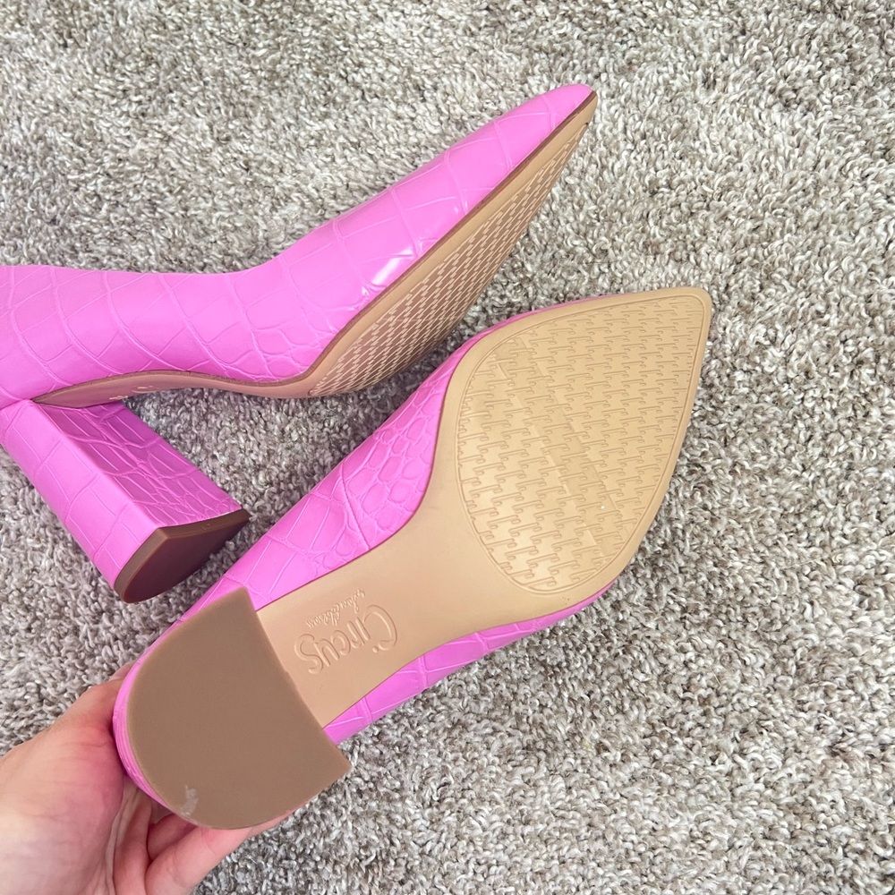 Pink Croc-Effect Block Heel Pumps Faux Leather Pointed Toe - Picture 4 of 6